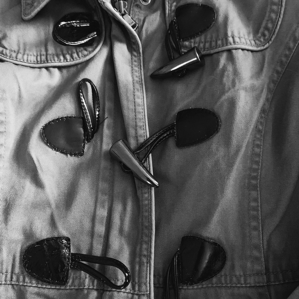 Guess Jacket - Picture 2 of 5